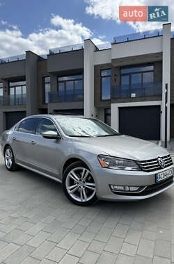 Седан Volkswagen Passat 2012 в Ковелі