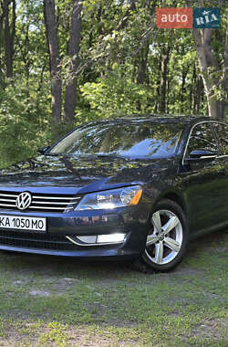 Седан Volkswagen Passat 2015 в Киеве