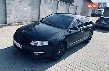 Седан Volkswagen Passat 2008 в Львове