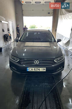 Універсал Volkswagen Passat 2016 в 