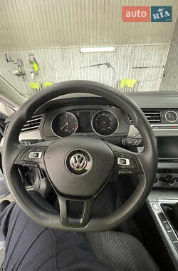 Універсал Volkswagen Passat 2016 в 
