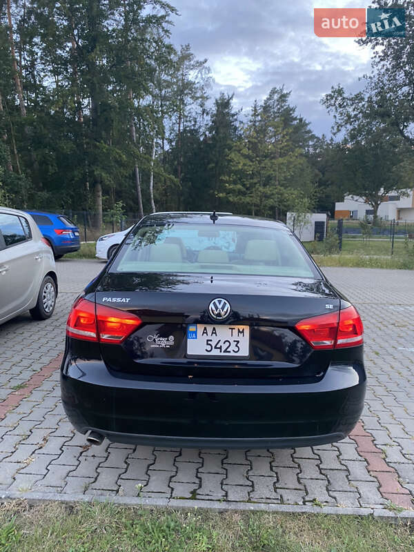 Седан Volkswagen Passat 2012 в Луцке