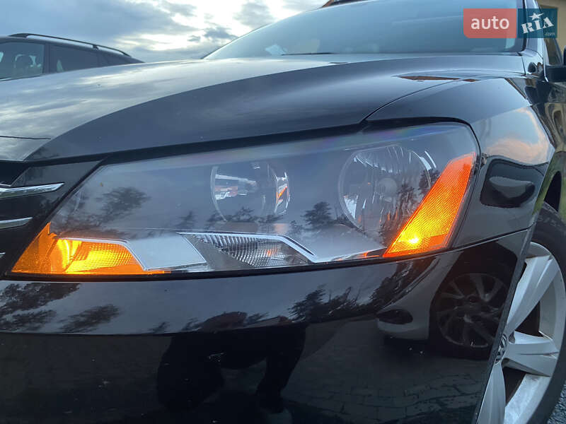 Седан Volkswagen Passat 2012 в Луцке