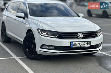 Універсал Volkswagen Passat 2016 в Кам'янському