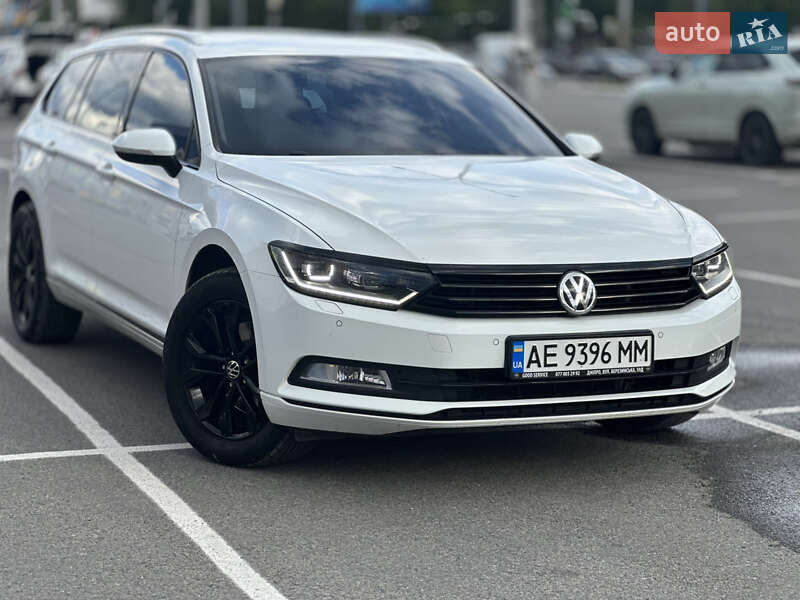 Универсал Volkswagen Passat 2016 в 