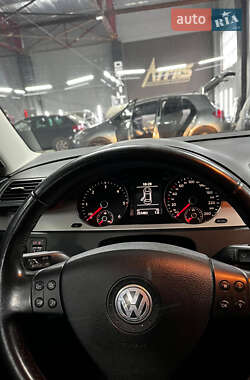 Универсал Volkswagen Passat 2009 в 