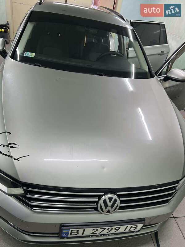Универсал Volkswagen Passat 2015 в Полтаве