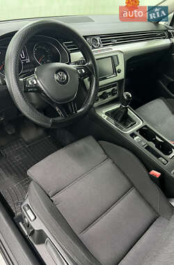 Универсал Volkswagen Passat 2015 в Полтаве