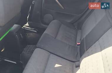 Универсал Volkswagen Passat 2001 в 