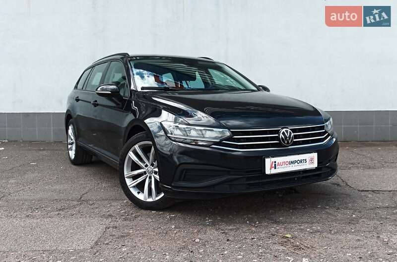 Volkswagen Passat 2021