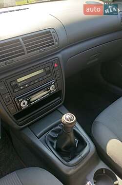 Универсал Volkswagen Passat 2004 в 
