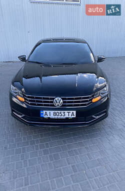 Седан Volkswagen Passat 2016 в 