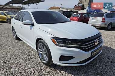Седан Volkswagen Passat 2019 в Шостке