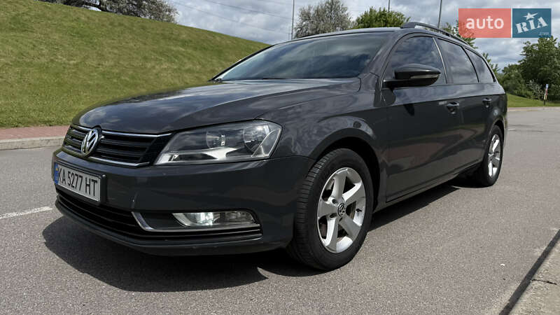 Volkswagen Passat 2011