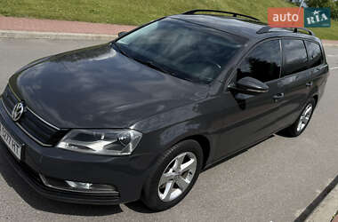 Универсал Volkswagen Passat 2011 в Киеве