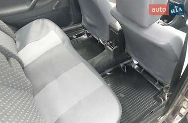 Седан Volkswagen Passat 1994 в 