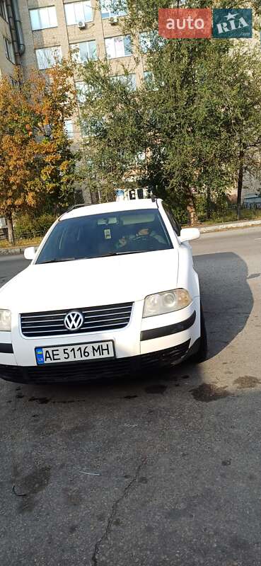 Універсал Volkswagen Passat 2001 в Дніпрі