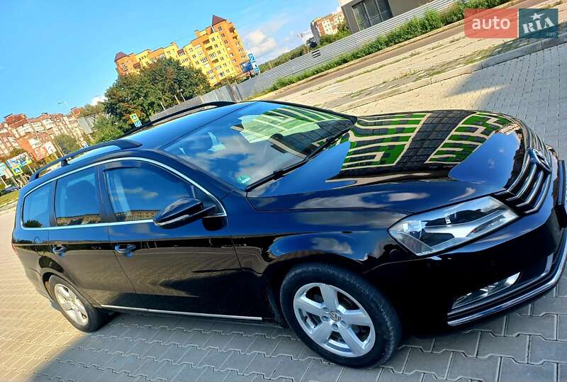 Універсал Volkswagen Passat 2014 в Тернополі