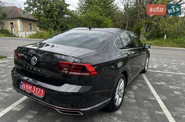 Седан Volkswagen Passat 2020 в 