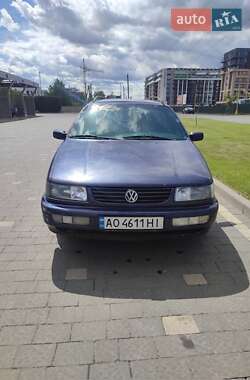 Универсал Volkswagen Passat 1996 в Ужгороде