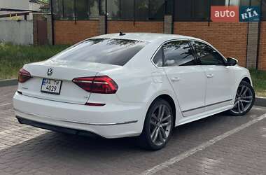 Седан Volkswagen Passat 2017 в 
