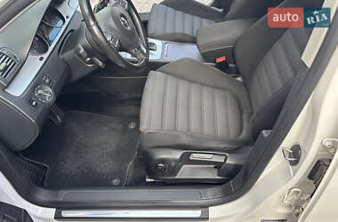 Универсал Volkswagen Passat 2010 в 