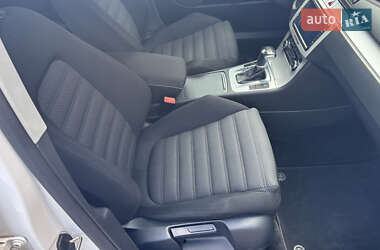Универсал Volkswagen Passat 2010 в 