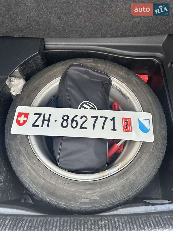 Универсал Volkswagen Passat 2009 в Черновцах