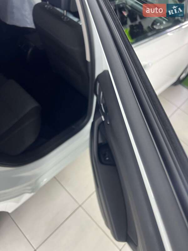 Универсал Volkswagen Passat 2019 в Николаеве