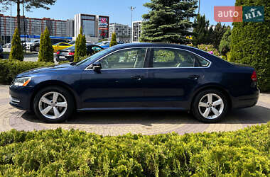 Седан Volkswagen Passat 2013 в 