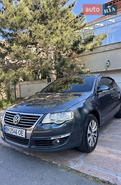 Седан Volkswagen Passat 2010 в 