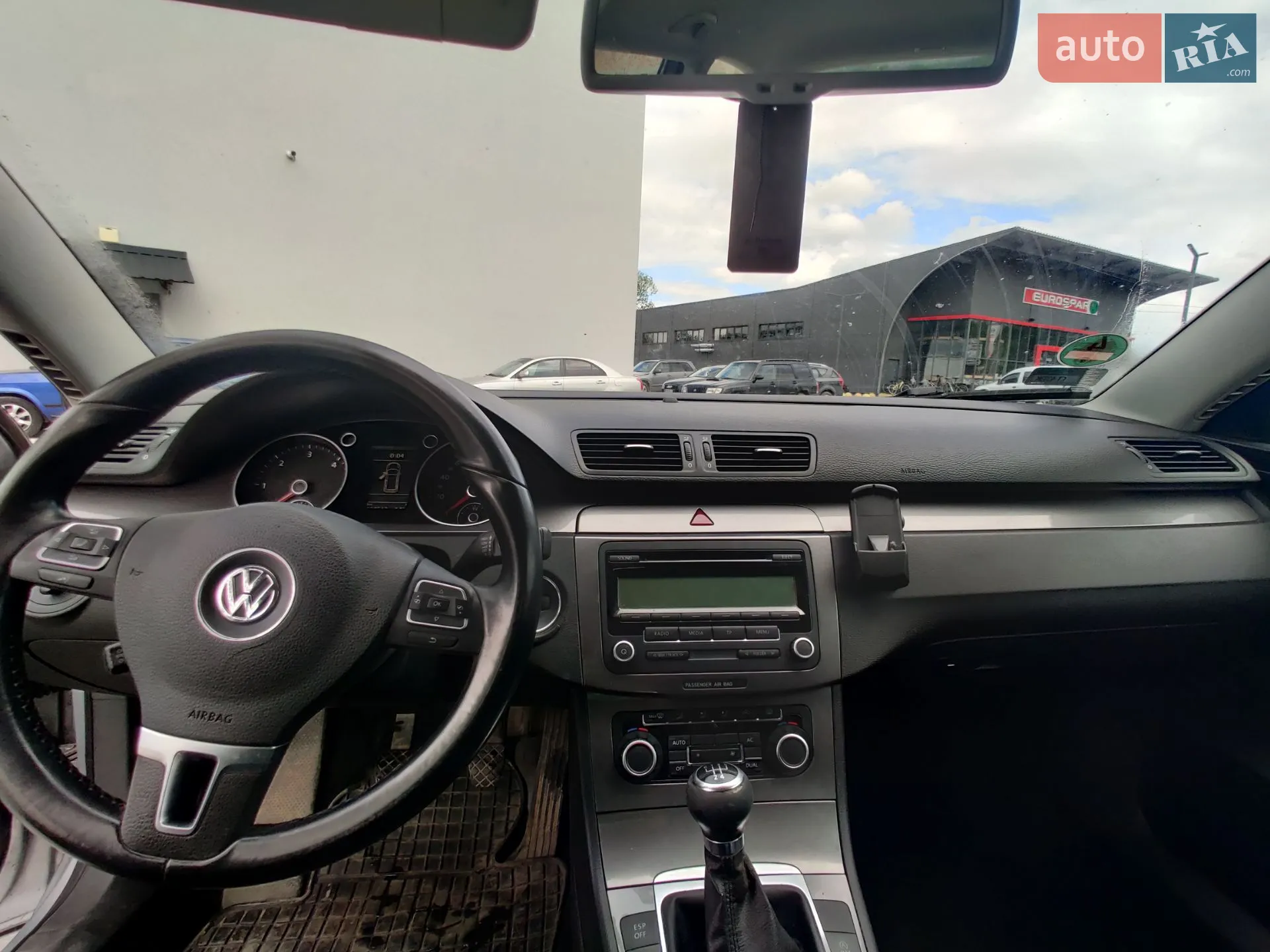 2010 Volkswagen Passat - мініатюра 15