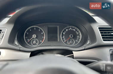 Седан Volkswagen Passat 2014 в 