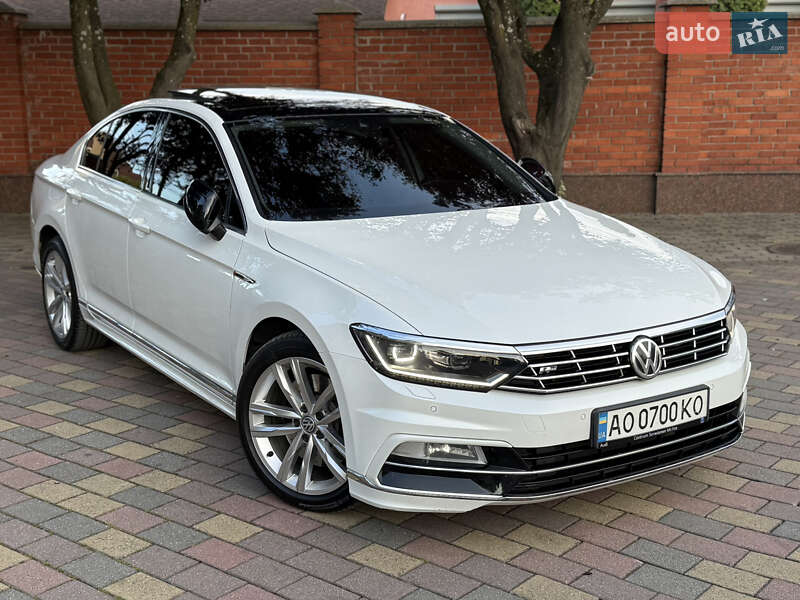 Седан Volkswagen Passat 2016 в Мукачево