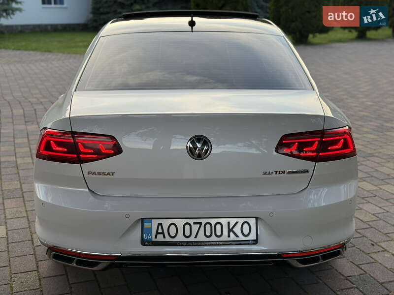 Седан Volkswagen Passat 2016 в Мукачево