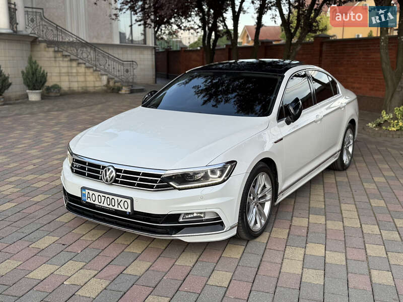 Седан Volkswagen Passat 2016 в Мукачево