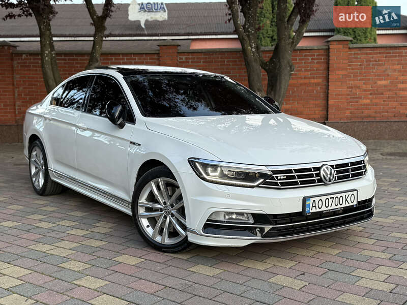 Седан Volkswagen Passat 2016 в Мукачево