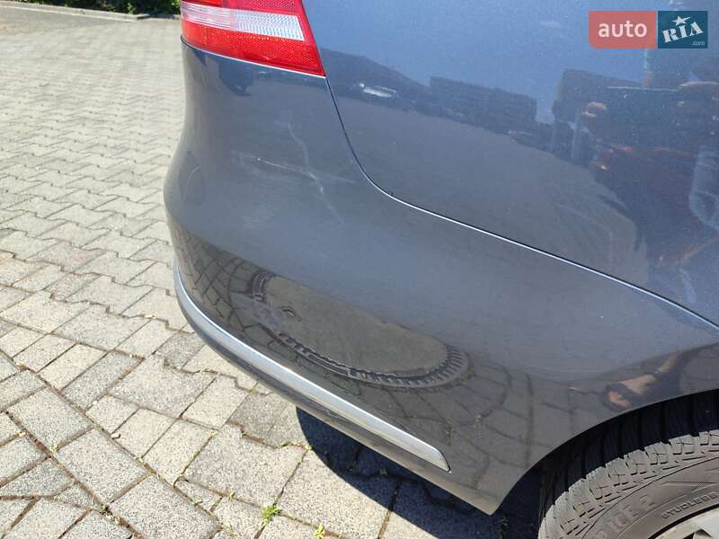 Універсал Volkswagen Passat 2013 в Львові