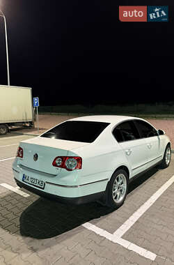 Седан Volkswagen Passat 2010 в 