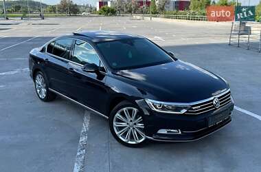 Седан Volkswagen Passat 2018 в 