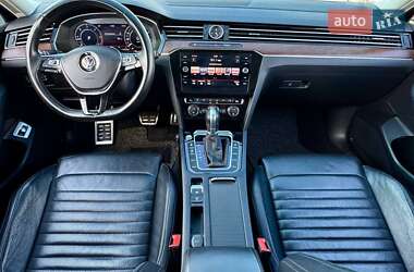 Седан Volkswagen Passat 2018 в 