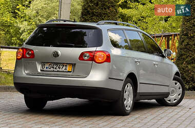 Универсал Volkswagen Passat 2010 в 