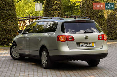 Универсал Volkswagen Passat 2010 в 