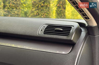 Универсал Volkswagen Passat 2010 в 