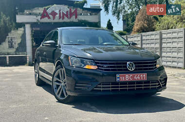 Седан Volkswagen Passat 2016 в Кременчуці