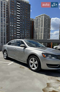 Седан Volkswagen Passat 2013 в 