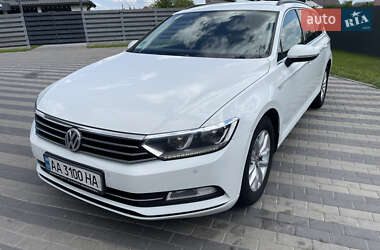 Універсал Volkswagen Passat 2015 в Києві
