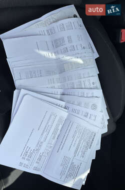 Универсал Volkswagen Passat 2015 в Киеве