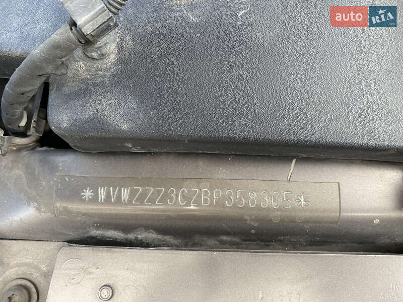 Седан Volkswagen Passat 2011 в Дунаївцях