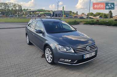 Универсал Volkswagen Passat 2011 в Харькове
